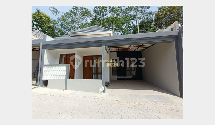 Beautiful House in Ngemplak, Ready to Occupied Near UII Integrated Campus