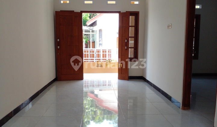 Affordable Secondhand House Near SMP N 1 Seyegan Sleman