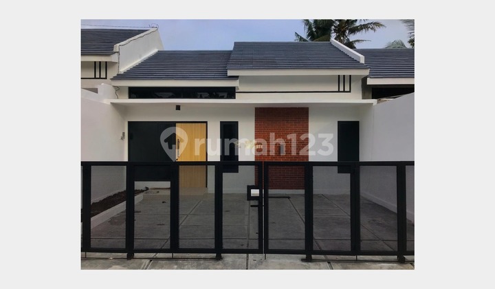 Modern House Ready to Live Just 5 Minutes to SMA N 1 Sleman