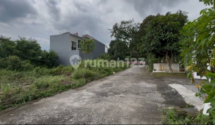 Siap AJB; Dekat Pemda Sleman Posisi Hook; SHM P Siap AJB; Dekat Pemda Sleman Posisi Hook; SHM P