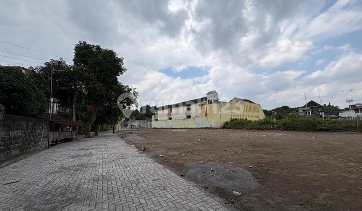 Pogung area - near UGM campus; Ready to Build; SHM (Certificate of Ownership) Pogung area - near UGM campus; Ready to Build; SHM (Certificate of Ownership)