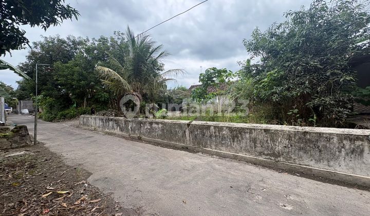 Prambanan Temple; Affordable Suitable for Residence; Freehold Certificate