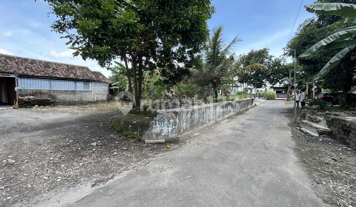Prambanan Klaten, Land for Sale Near Prambanan Temple, Only 70 M from the Main Road