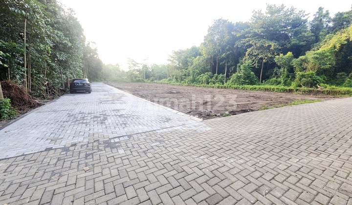 Land in Sardonoharjo – Near UGM Hospital & UII Integrated Campus.
