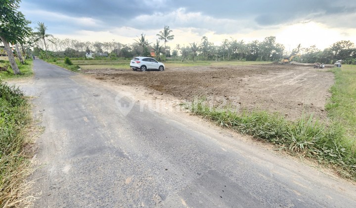 Candibinangun, Tanah Sleman Jogja, dekat Sleman City Hall Candibinangun, Tanah Sleman Jogja, dekat Sleman City Hall