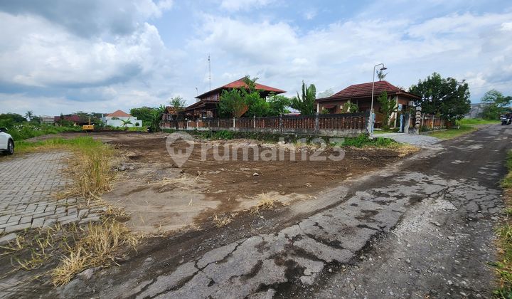 Dijual tanah utara Jalan Damai dekat kampus UII