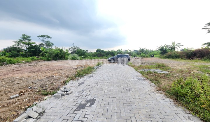 Trihanggo Gamping, Tanah Sleman Jogja, dekat McDonald’s Ringroad Utara