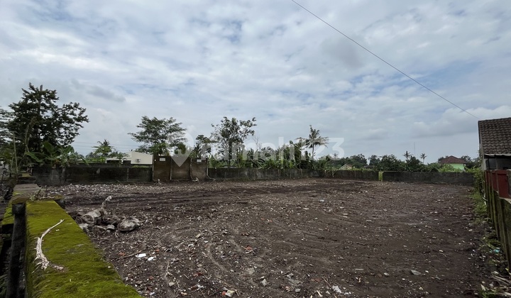 Dijual Tanah Depan Tengkleng Gajah Jogja -  Jl. Kaliurang km.9