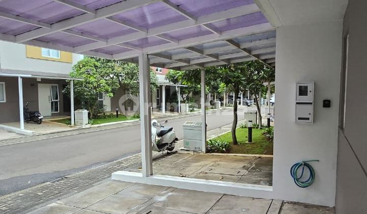 Dijual Rumah 2 Lantai Sangat Terawat Siap Huni Semi Furnished Lokasi di Summarecon Cluster Dayana Bandung