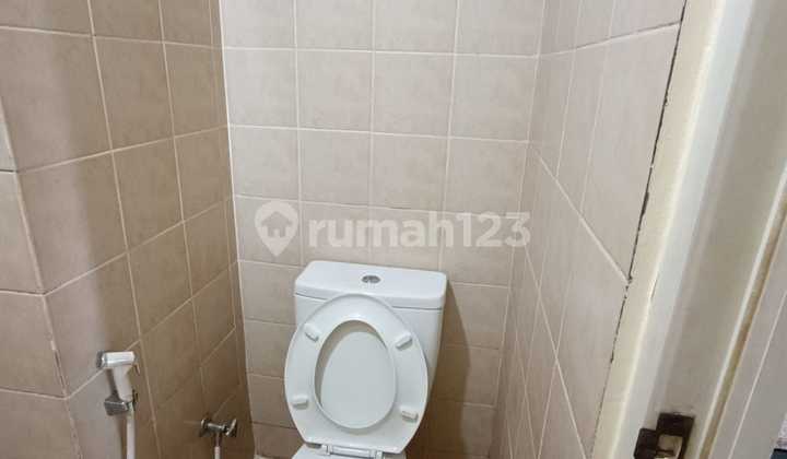 Taman Semanan Indah Apartment Strategic Location Negotiable 2