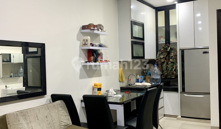 House in Green Village Cipondoh Tangerang Strategic Location 2