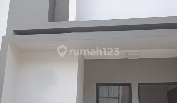 Dijual Rugi Harga Nyungsep Rumah Bagus di Metland Puri Dijual Rugi Harga Nyungsep Rumah Bagus di Metland Puri