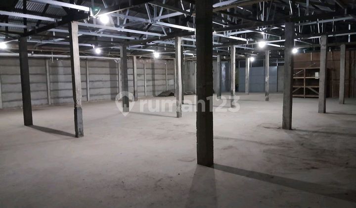 Gudang Siap Pakai di Halim Perdana Kusuma Jurumudi Gudang Siap Pakai di Halim Perdana Kusuma Jurumudi