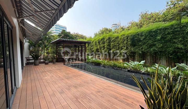 Verde One Size 236m² 2 Bedrooms 2 Bathrooms Fully Furnished 2