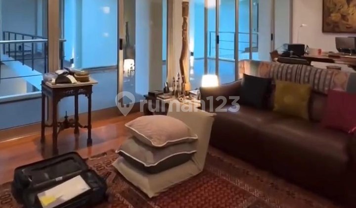 Rumah Mewah Di Cilandak Barat, Jakarta Selatan. 2