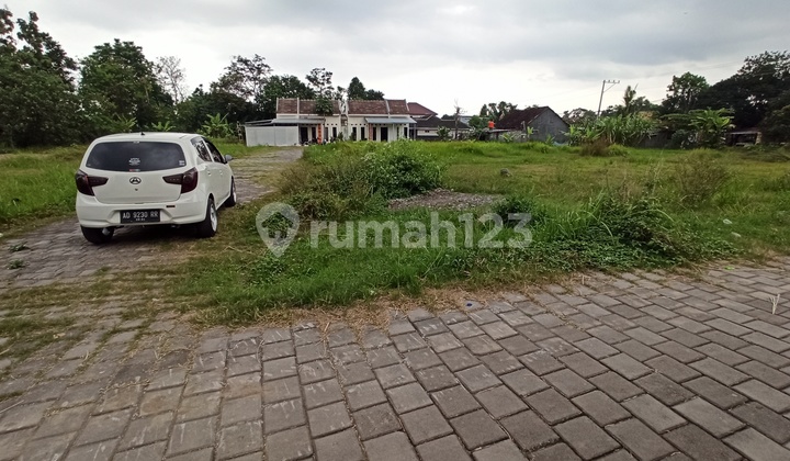Cheap Land for Sale in Jogja, Affordable Plot 152 m², 4 Minutes to Monjali, Mlati Palagan