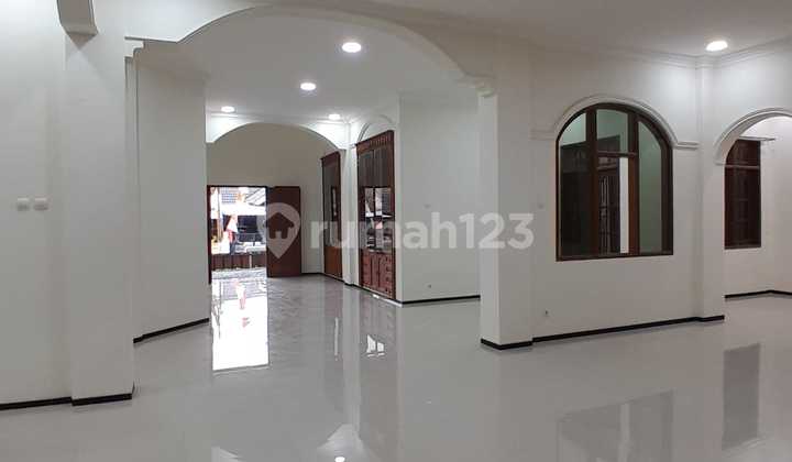 Rumah Mewah Srondol Tembalang Semarang Jual Cepat Dekat Jalanraya 2