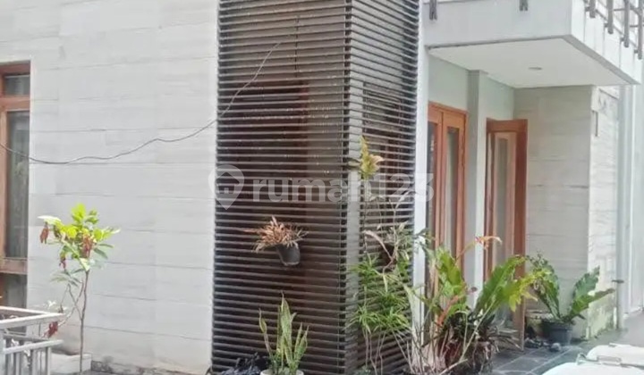 Quick Sale 3-Story SHM House in Pasteur 2