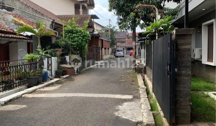Jual Cepat Rumah Semi Furnished 2 LT di Margahayu Raya Jual Cepat Rumah Semi Furnished 2 LT di Margahayu Raya