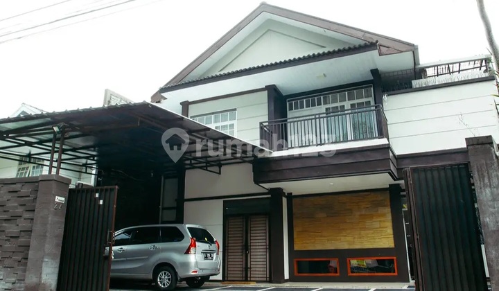 Jual Cepat Rumah Estetik 2 Lt Di Cipaku Jual Cepat Rumah Estetik 2 Lt Di Cipaku