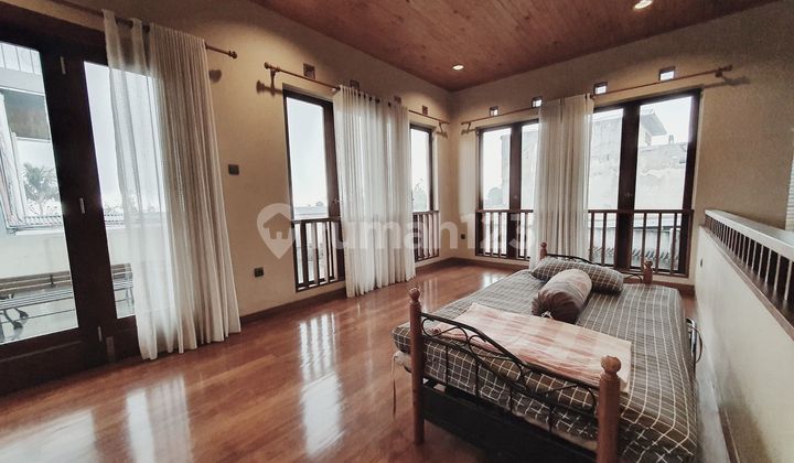 Jyal Cepat Rumah Furnished 2 Lt Di Setiabudi