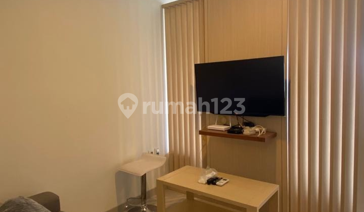 Westwood 1 Bedroom Furnished Apartment 2