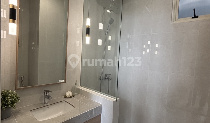 Rumah Modern 3 Lantai Lokasi Premium Malibu Anza Homes | Hunian Eksklusif 2