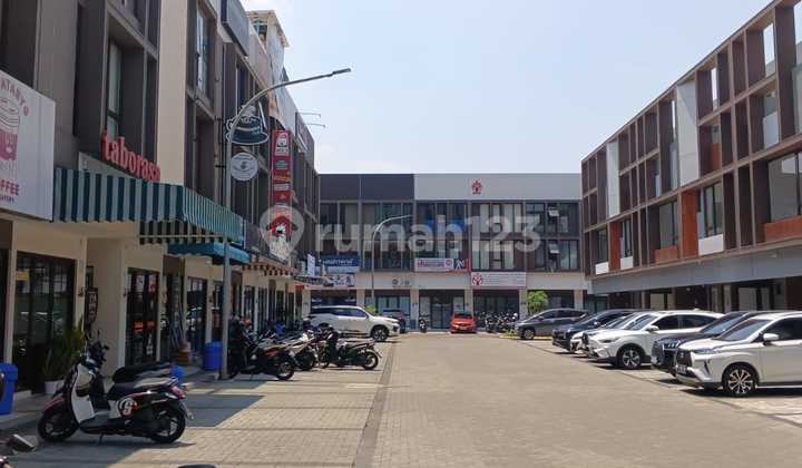 Ruko Modern 3 Lantai di Lbd Commercial - Harga Termurah Langsung Siap Huni!