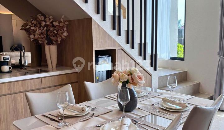 Kualitas Premium Sinarmasland BSD CITY VIREYA Rumah terakhir harga 1Man di BSD