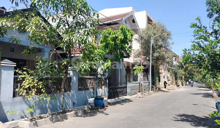 Ready-to-Occupy House on Simpang Sunan Kalijaga Street Near UIN