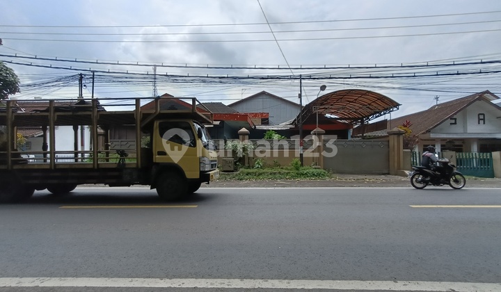 Pakisaji Kebonagung Warehouse Next to the Sugar Factory