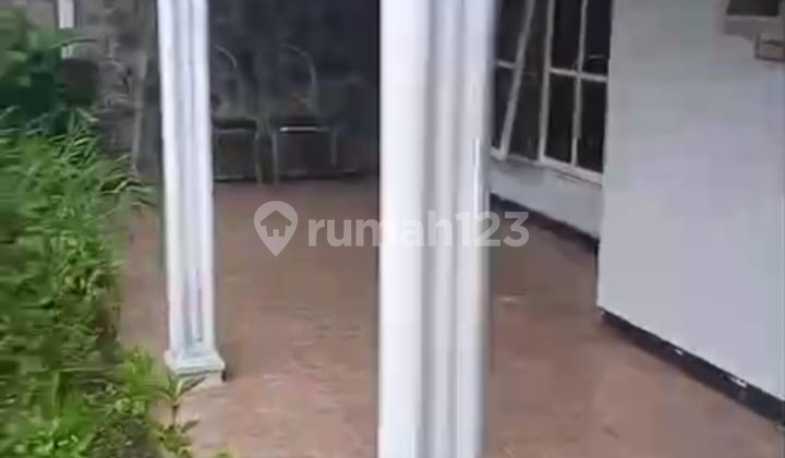 For Sale Papa Biru House Land Count Near Suhat Axis 1