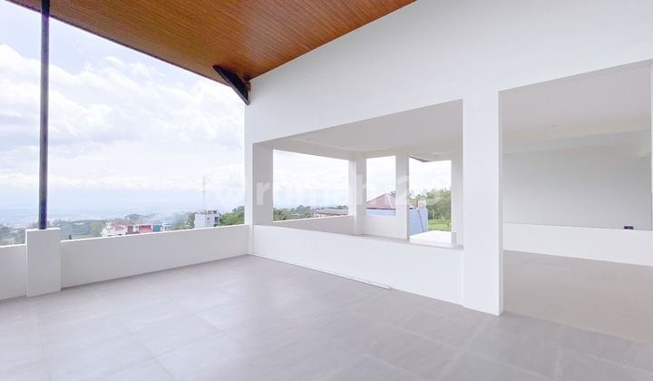 For Sale Luxury Villa Tropical Modern Design 3 Floors