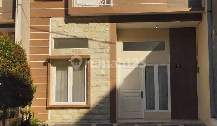 Rumah Siap Huni Dua Lantai Cengger Ayam Dekat Ub 1