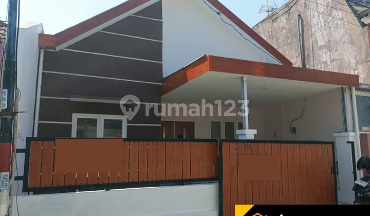 RUMAH Tambaksari Tambak Sari Lebo Agung Karang Asem Empat Besar Surabaya Timur Tengah