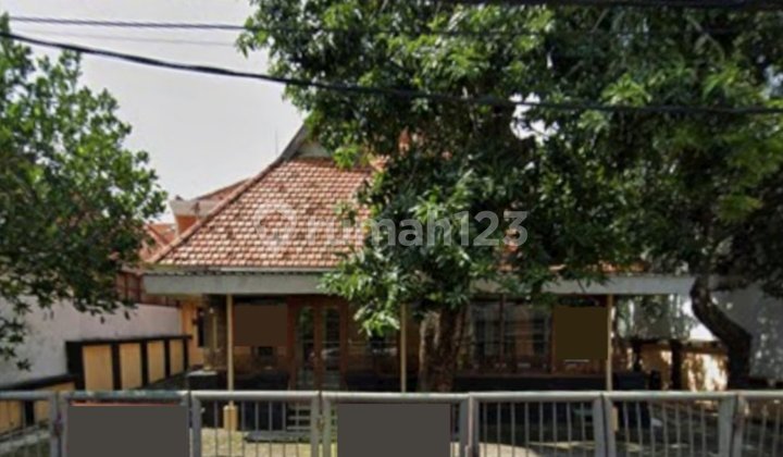 Strategic Commercial House Shop at Jalan Raya Ambengan, Kusuma Bangsa, Jimerto, Jaksa Agung Suprapto, Central Surabaya City Center 1