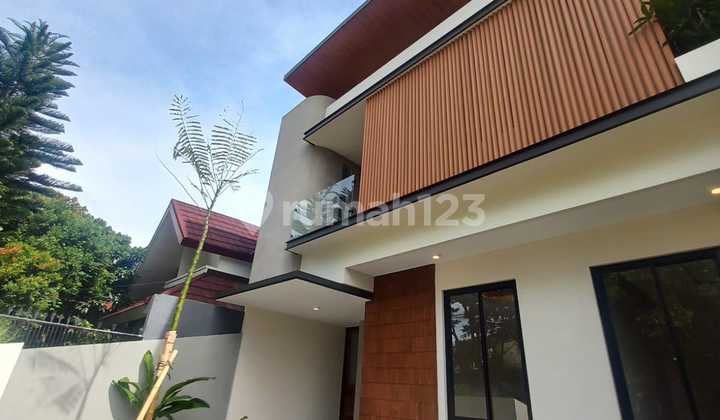 RUMAH SEMI FURNISHED Anggrek Loka - BSD City