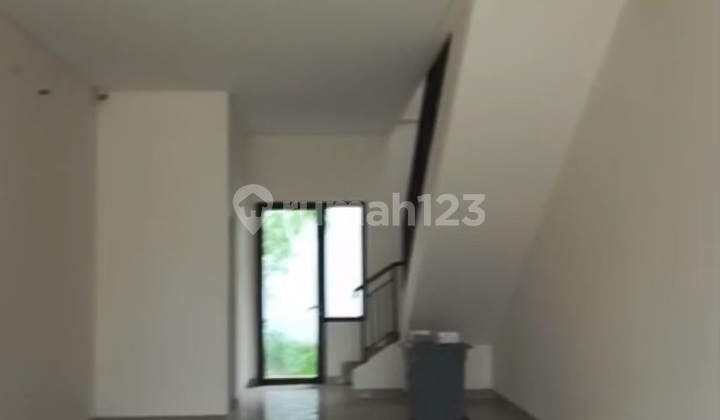 RUKO HAMPTON PROMENADE GADING SERPONG 3 FLOORS READY TO OCCUPY 2