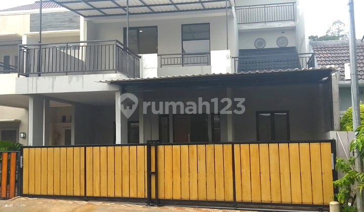 Rumah RENOV SIAP HUNI 3 lantai KENCANA LOKA BSD bisa untuk kos