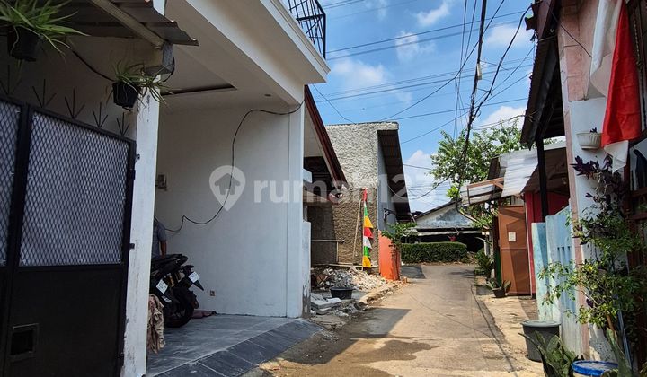 Rmh Cakep Di Bintara 14 Rumah SHM Bagus di Jl. Bintara 14, Gg. Haji Salih No. 2, Bintara, Bekasi Barat, Kota Bekasi, Jawa Barat, Indonesia, 17134, Bintara