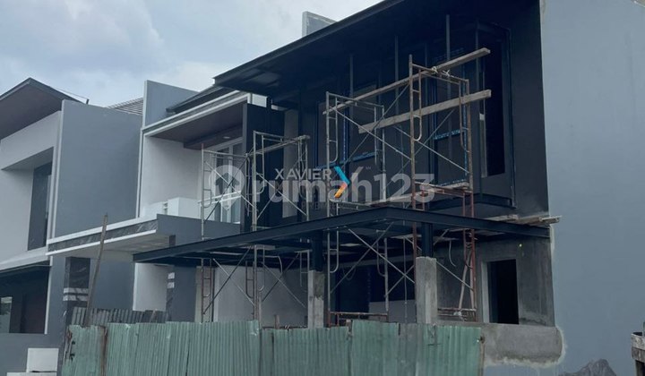 Dijual Rumah Baru Proses bangun 80%  di Citraland  Surabaya 2