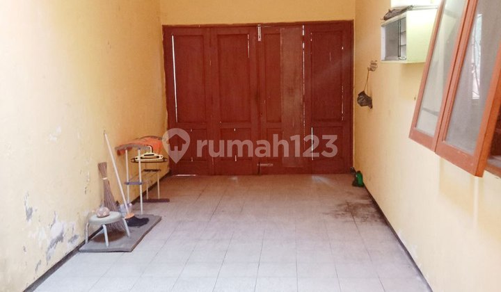 Dijual Cepat Rumah  Semi Furnish Selangkah dari Pusat Kota Malang 2