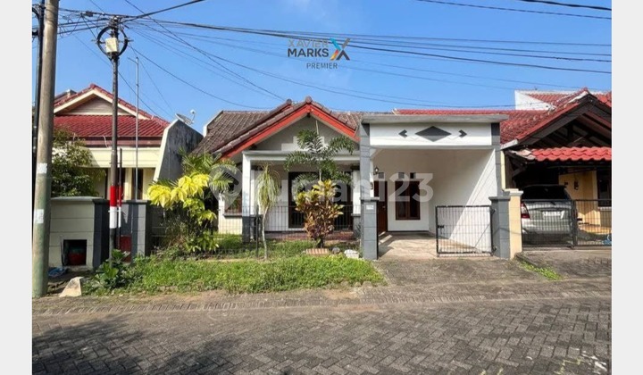 Turun Harga! Rumah Terawat di Araya, Blimbing Malang