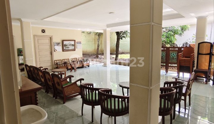 BUTUH CEPAT LAKU! RUMAH TERAWAT LOKASI TENGAH KOTA MALANG ! 2