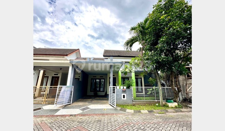 For Rent: Permata Jingga House Fully Furnished, Well-Maintained House