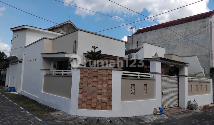 DIJUAL RUMAH SAWOJAJAR!!! Jalan danau - Danau Malang DIJUAL RUMAH SAWOJAJAR!!! Jalan danau - Danau Malang