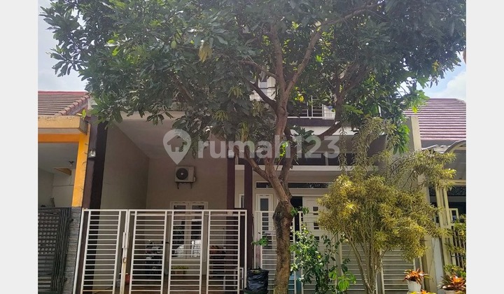 Disewakan Rumah Bersih Terawat Furnish di Permata Jingga Malang
