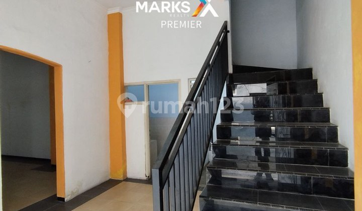 BANTING HARGA ‼️  Dijual Rumah  Strategis di Sukun Malang 2