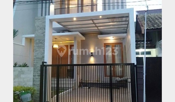 Dijual Rumah Modern Full Furnish di Blimbing  Malang
