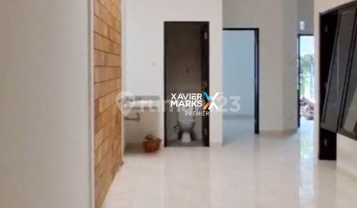 Disewakan Rumah Istimewa di Kawasan Elite Istana Dieng - 2